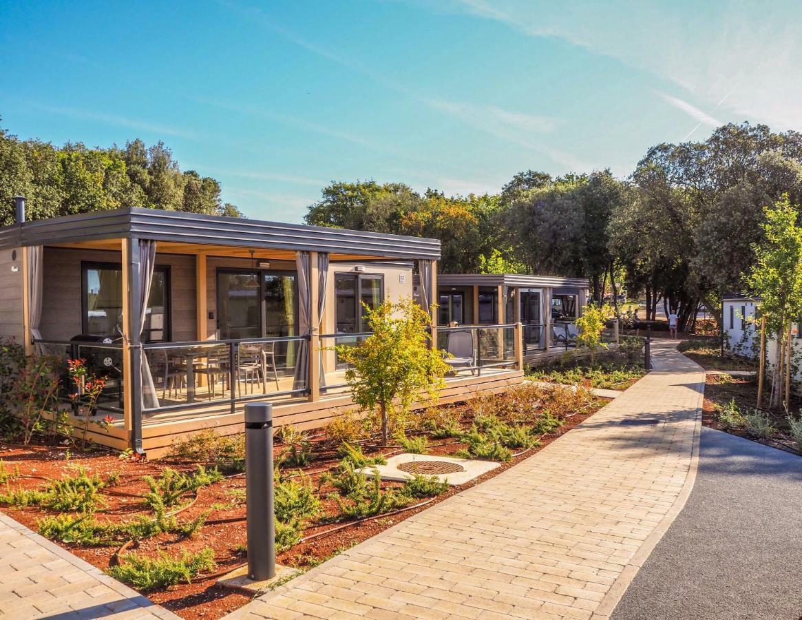 Victoria Mobilehome In Istra Premium Camping Resort Funtana Eksteriør billede